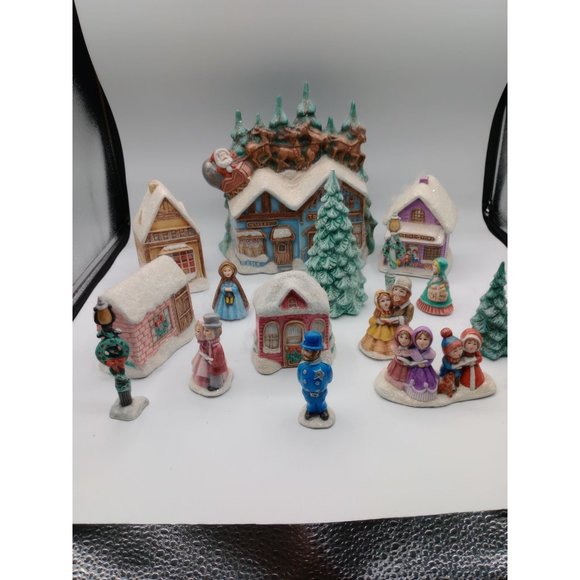 One Of A Kind Christmas Handmade Christmas Village - Picture 11 of 14